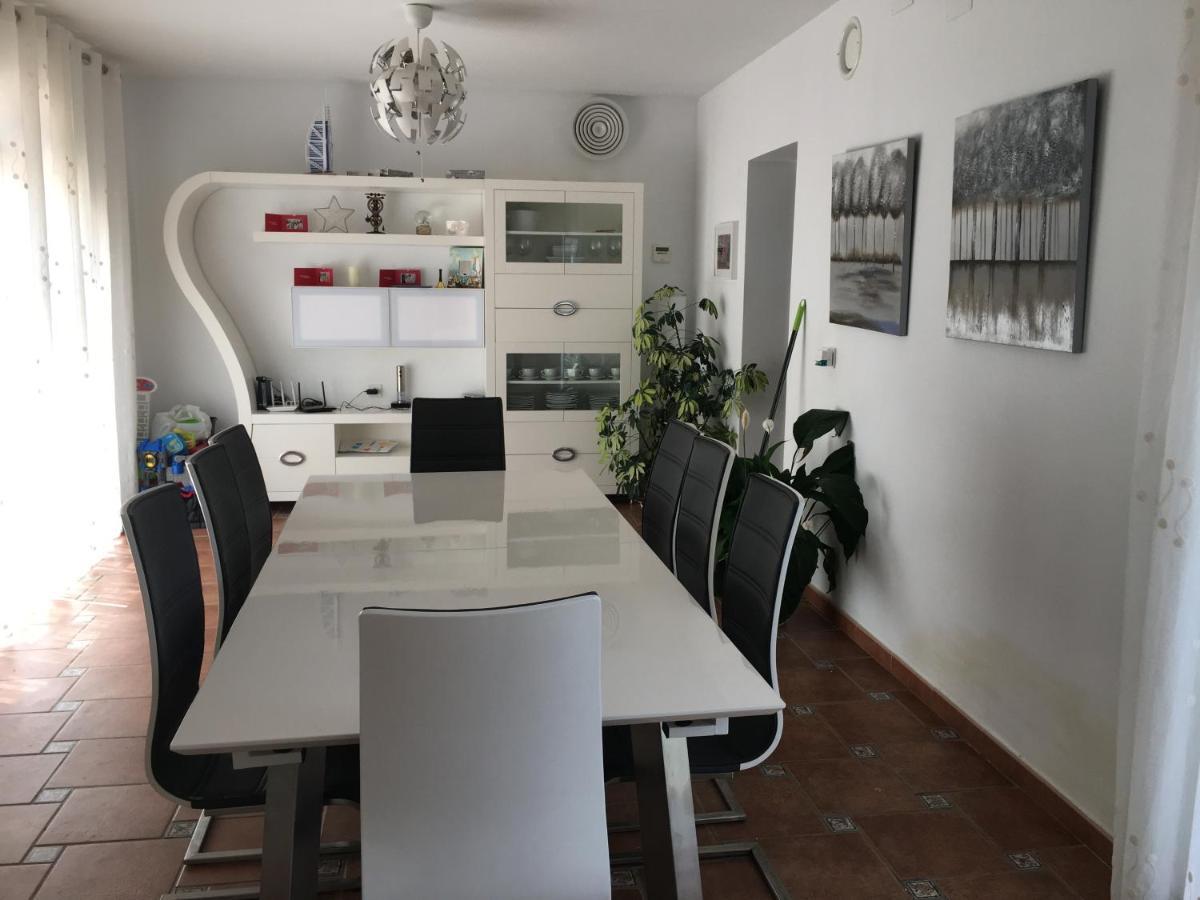 Villa Torrealta, 4000 M2 กาดิซ ภายนอก รูปภาพ